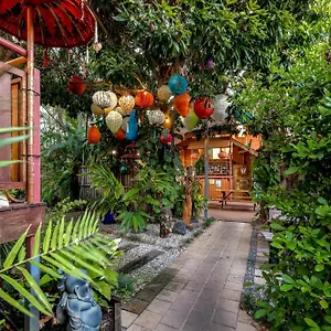  Hostal Travellers Oasis