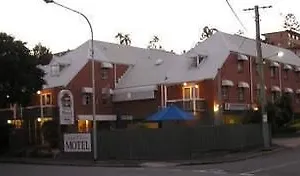 3* Hotel Spring Hill Inn