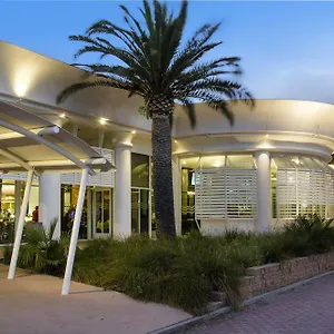 https://watermark-hotel-glenelg.adelaidehotels-au.com